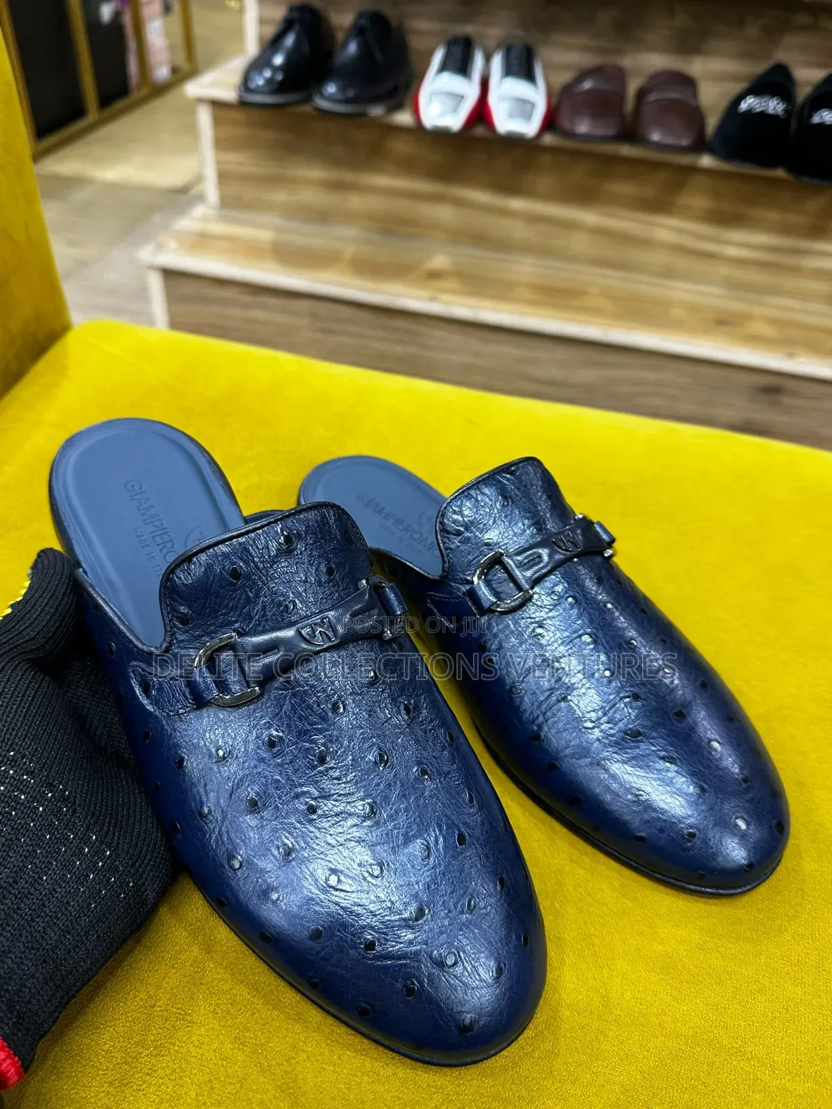 Pure Authentic Italian Giovanni Conti Half Shoes
