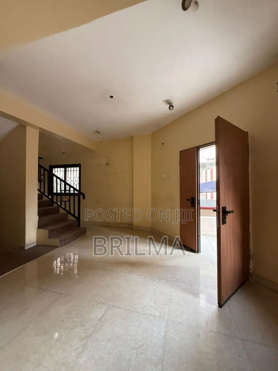 5bdrm Duplex in Maitama for sale