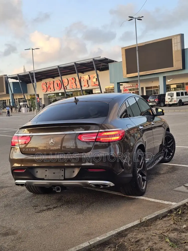 Mercedes-Benz GLE-Class 2016 Gray