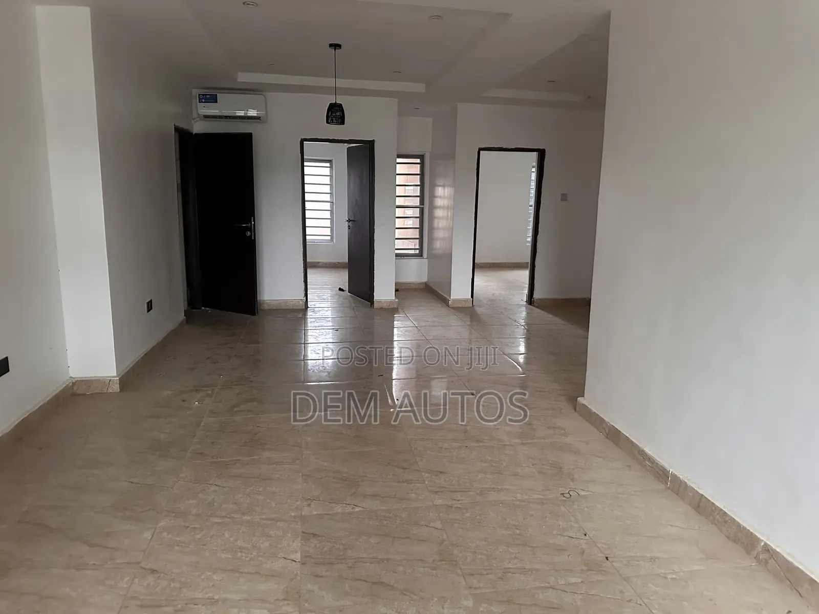 3bdrm Apartment in Katampe for sale
