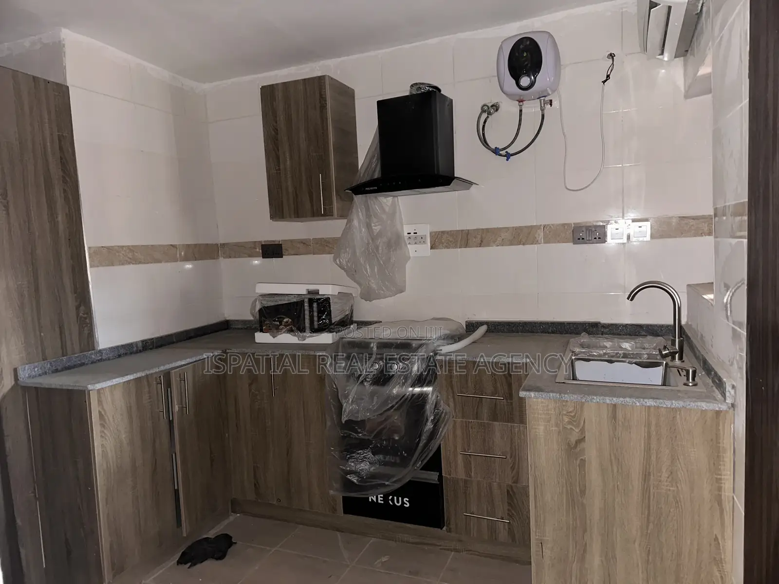 3bdrm Apartment in Katampe for sale