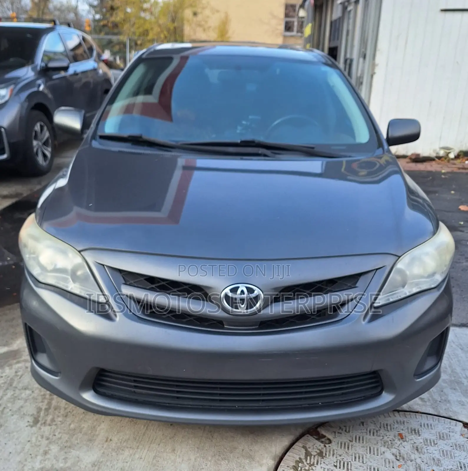 Toyota Corolla LE Special Edition 4dr Sedan (1.8L 4cyl 4A) 2013 Gray