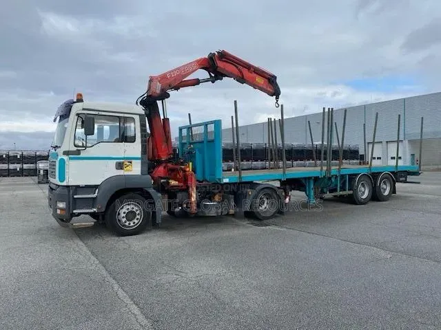 Long Platform Crane Truck for Hire