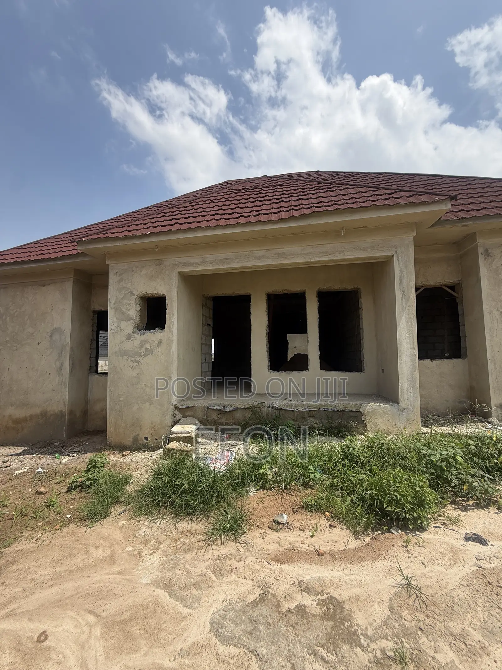 6bdrm Bungalow in Efab Verizon Estate, Karsana for sale