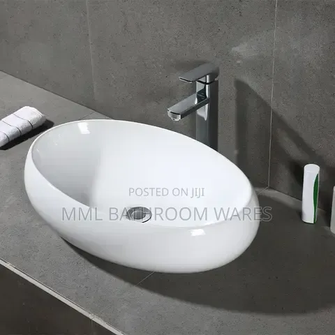 Modern Minimalist Style Countertop Basin