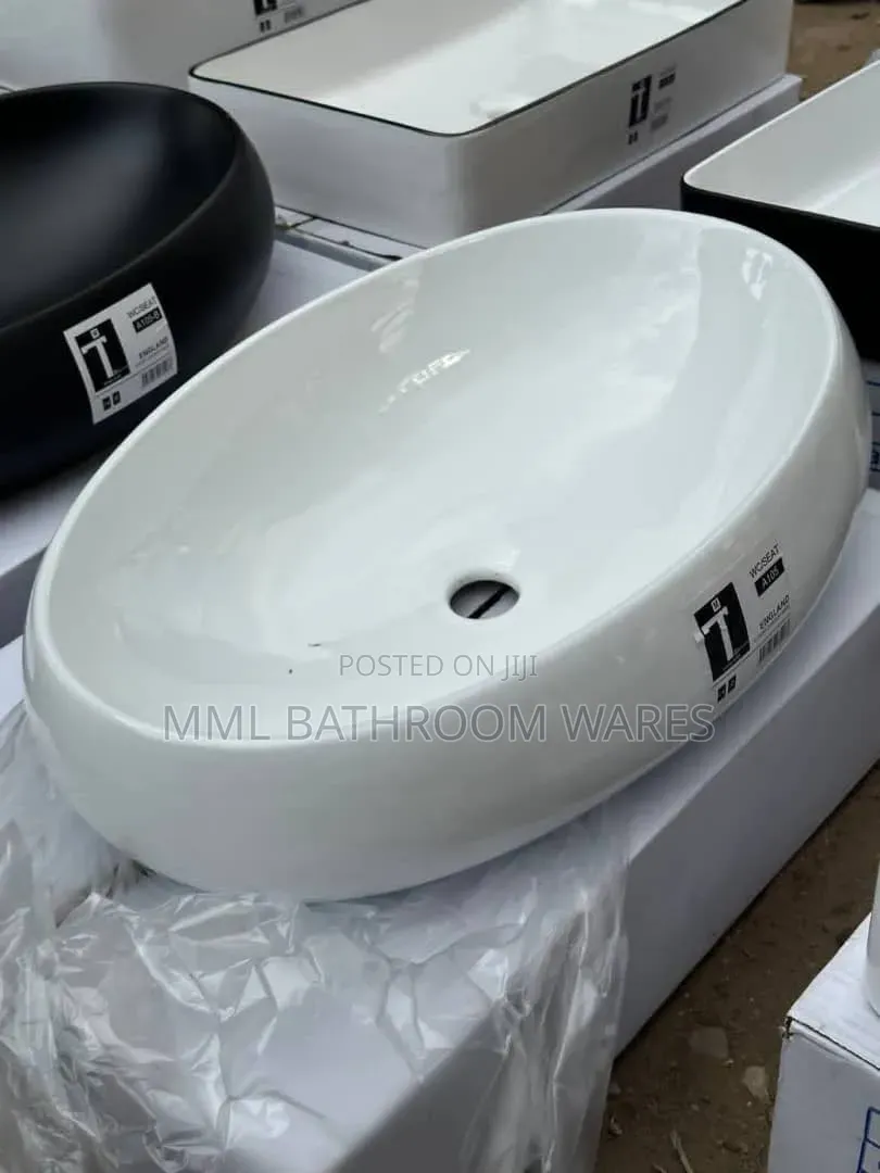 Modern Minimalist Style Countertop Basin