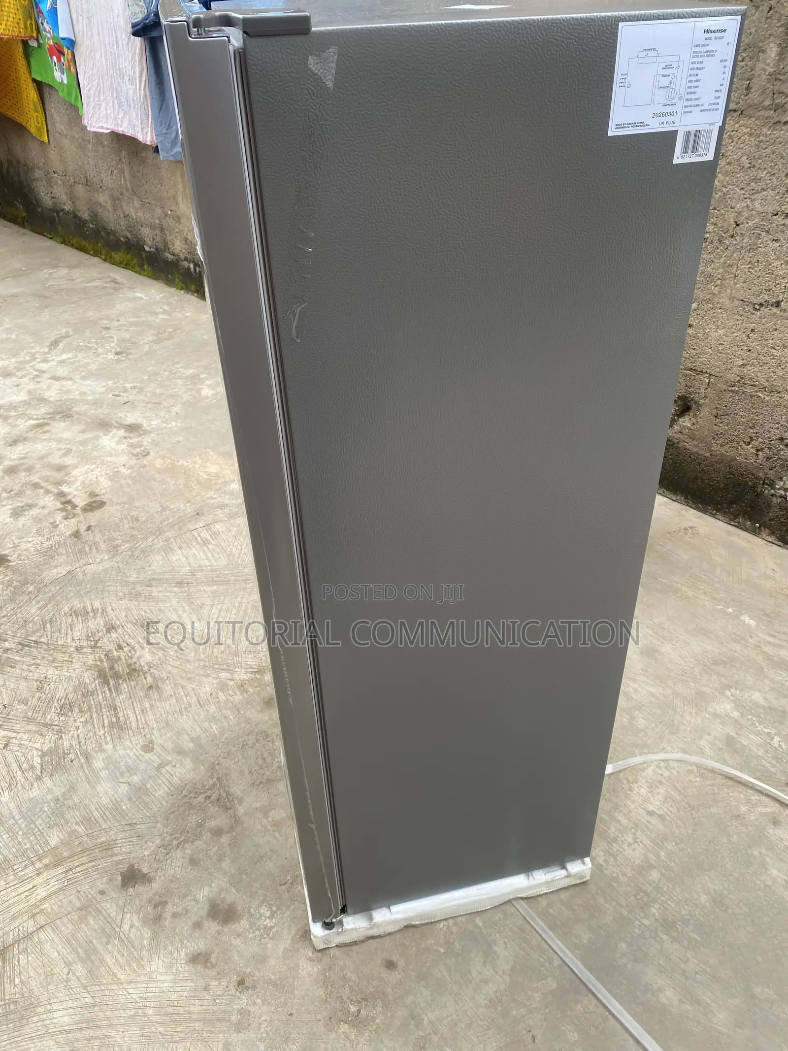 Hisense RS189DR 190L Upright Business Freezer