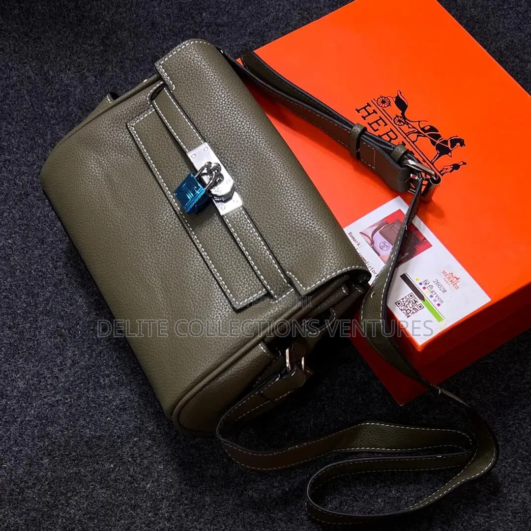 *100% Well-Detailed “Generic” Hemès Kelly Messenger Bag*