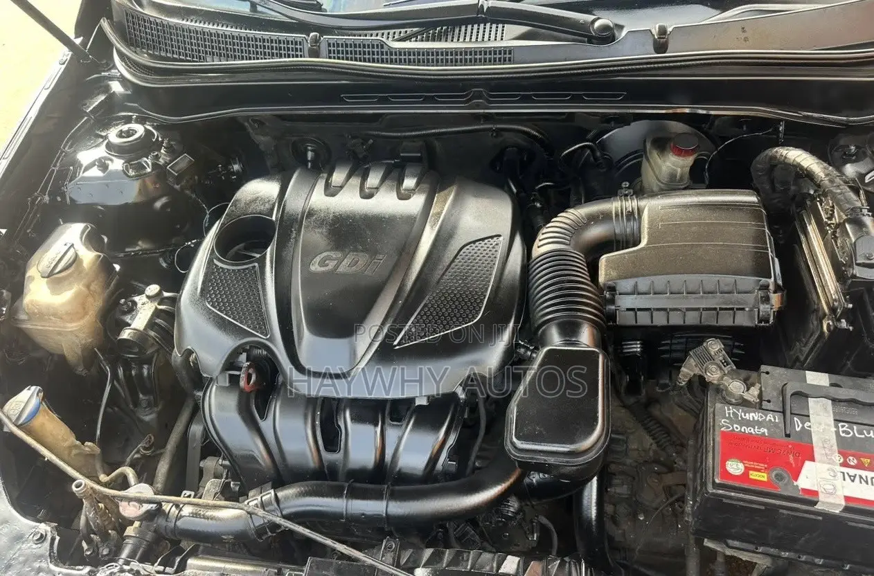 Hyundai Sonata SE 2.0T Sedan FWD (2.0L 4cyl 6A) 2012 Black