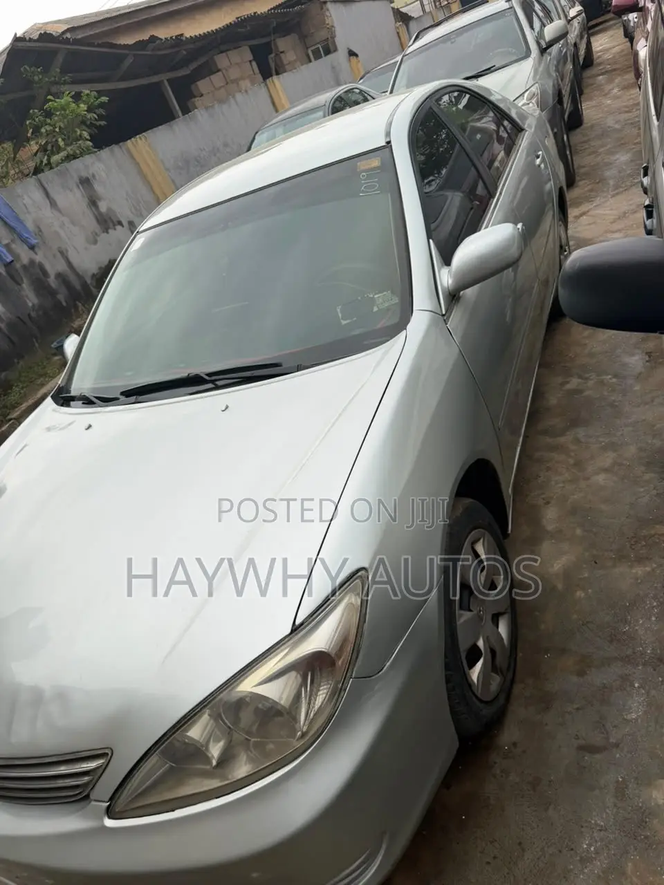 Toyota Camry LE 4dr Sedan (2.4L 4cyl 5M) 2004 Silver