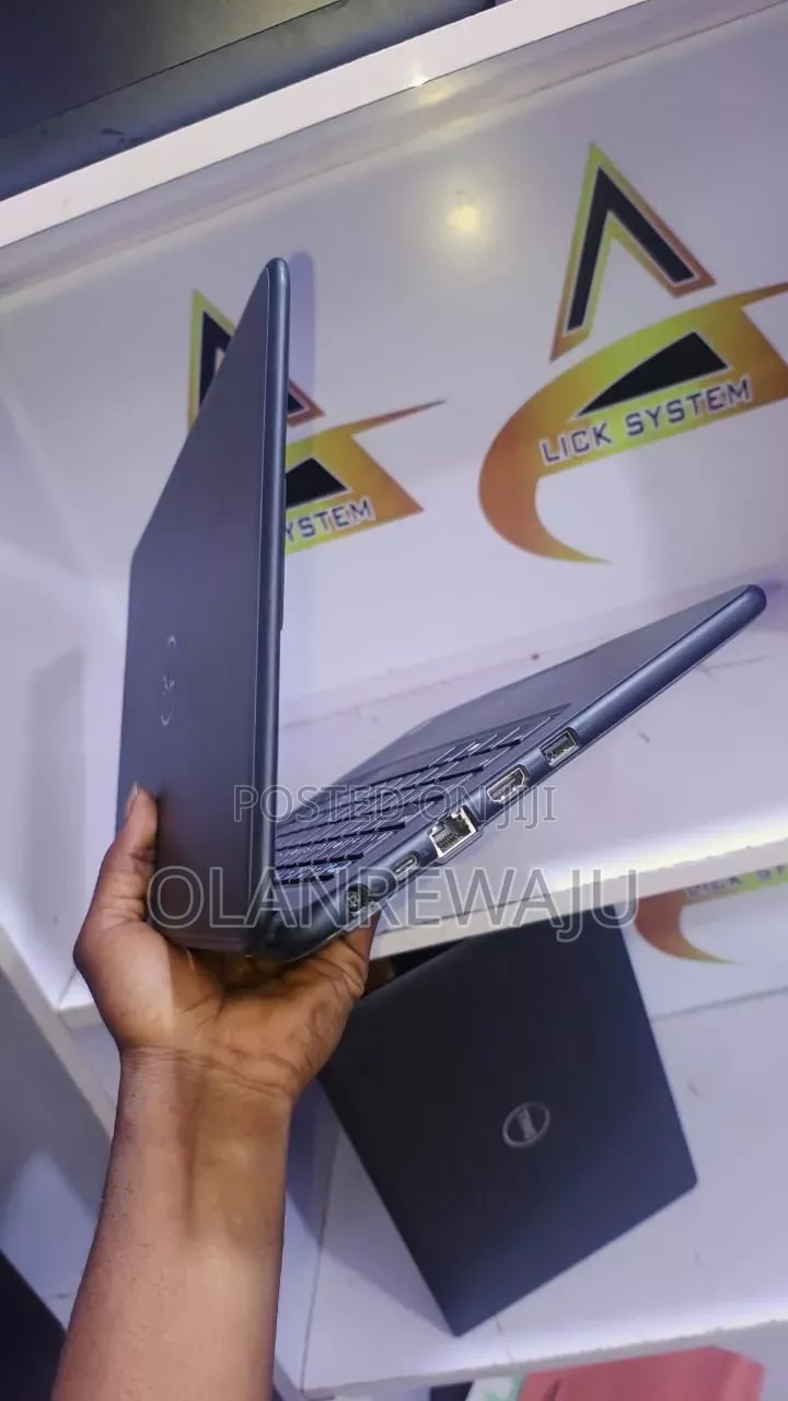New Laptop Dell Latitude 3300 8GB Intel Core i3 SSD 128GB