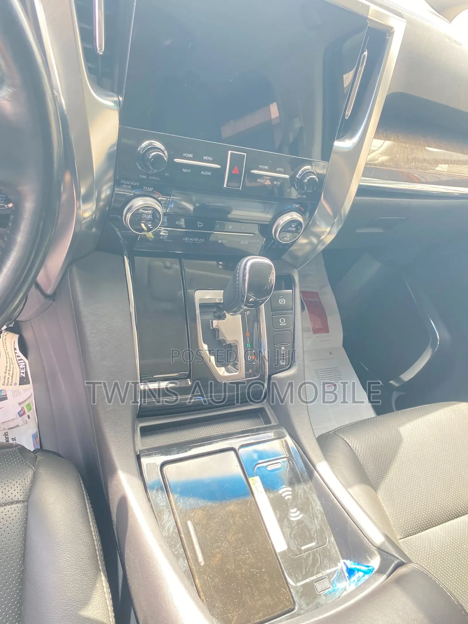 Toyota Vellfire 2016 Black
