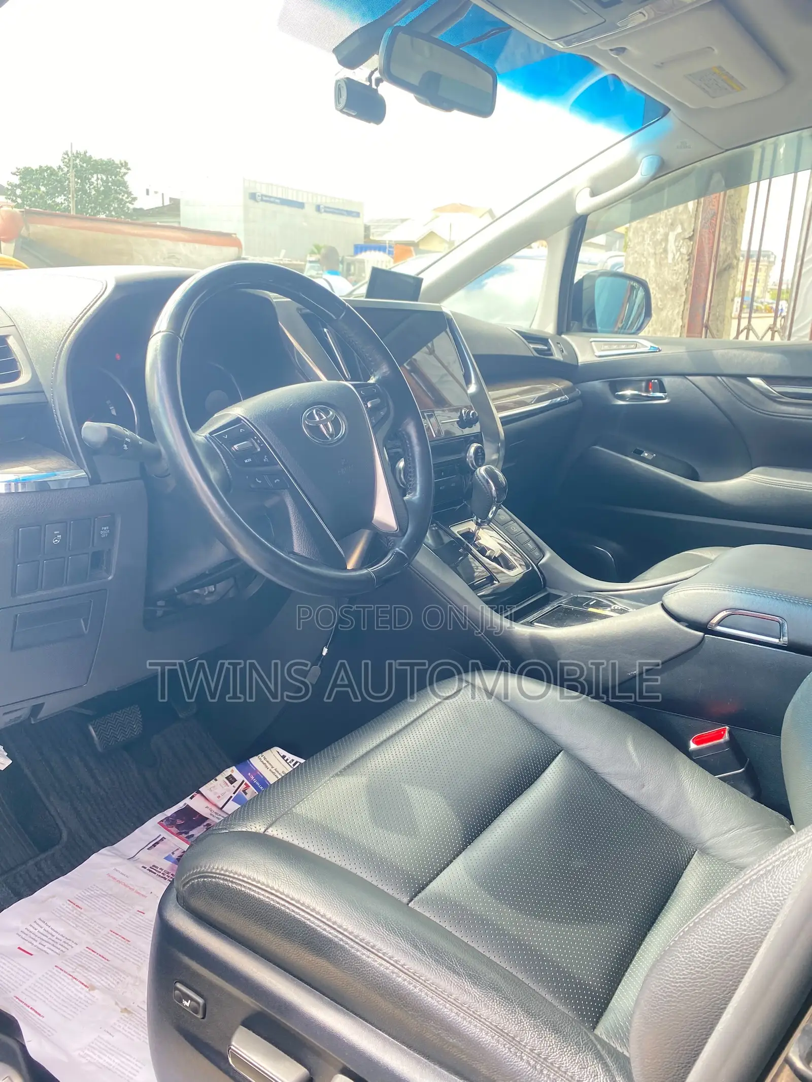 Toyota Vellfire 2016 Black