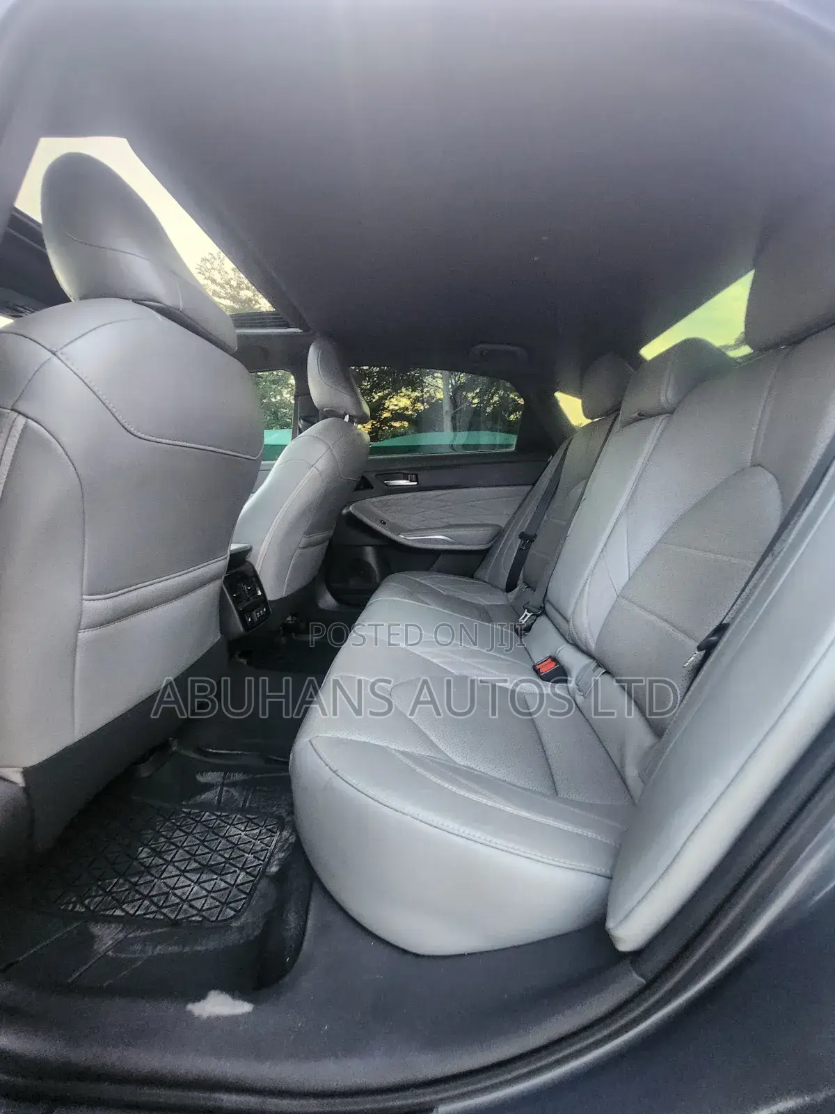 Toyota Avalon Limited FWD Sedan (3.5L V6 8A) 2019 Blue