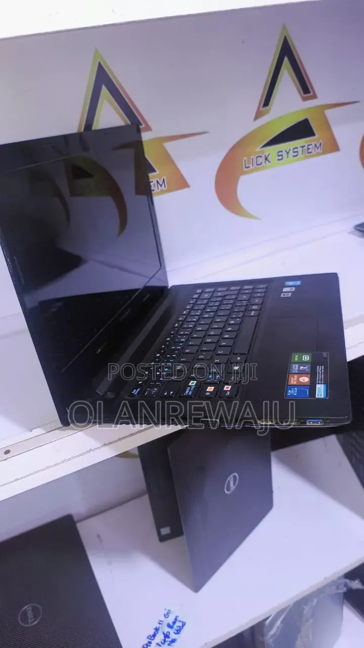 New Laptop Lenovo G40 4GB Intel Core i3 HDD 500GB