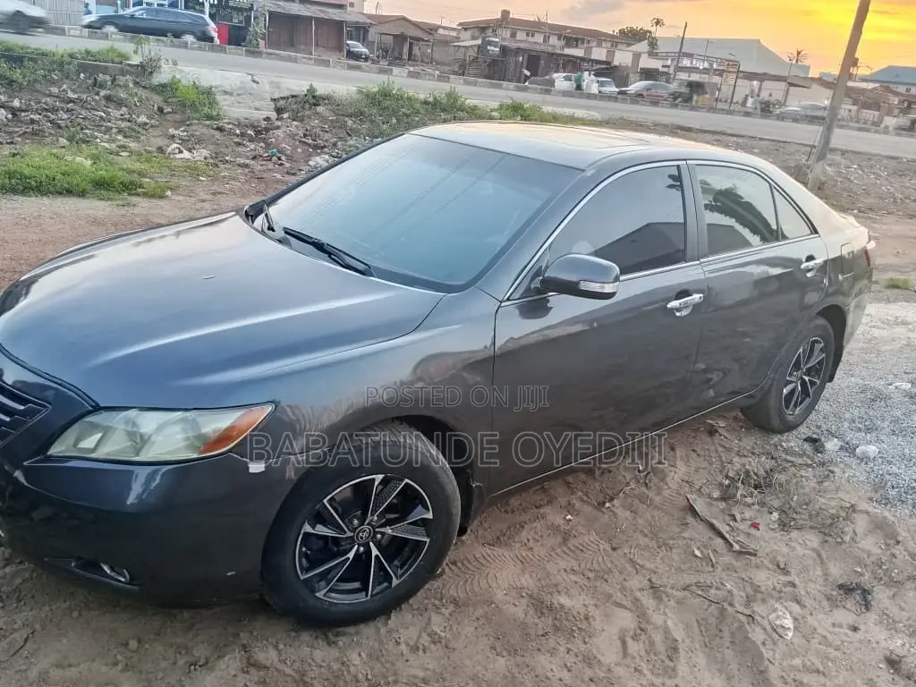 Toyota Camry 2008 Gray