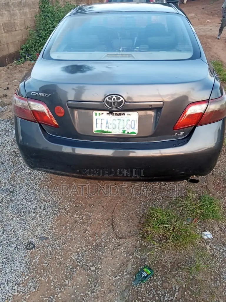 Toyota Camry 2008 Gray