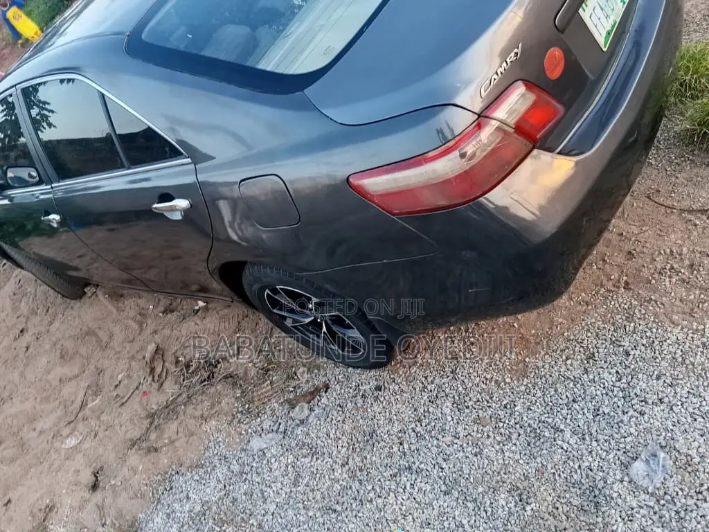 Toyota Camry 2008 Gray
