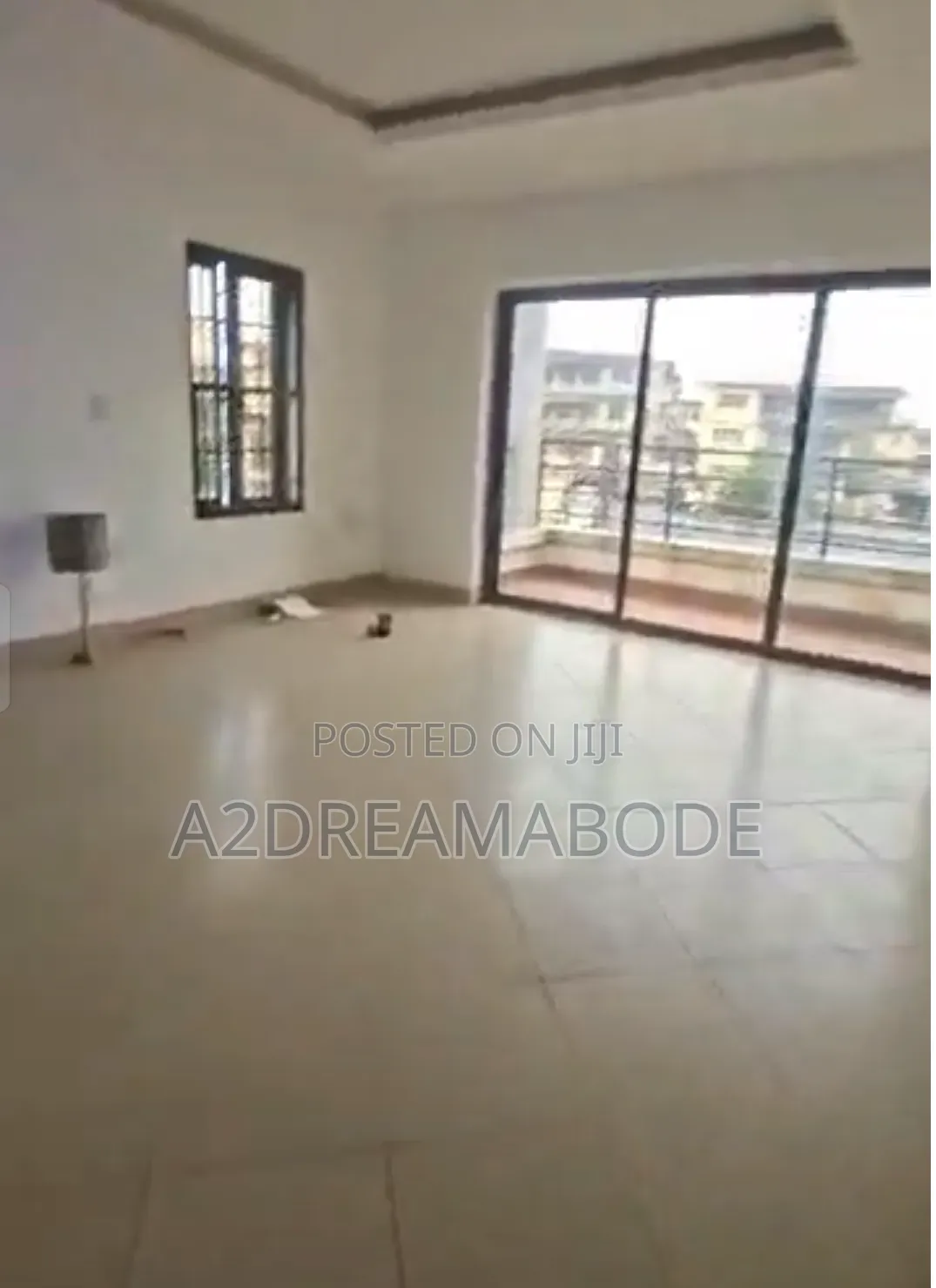 4bdrm Duplex in Mende for sale