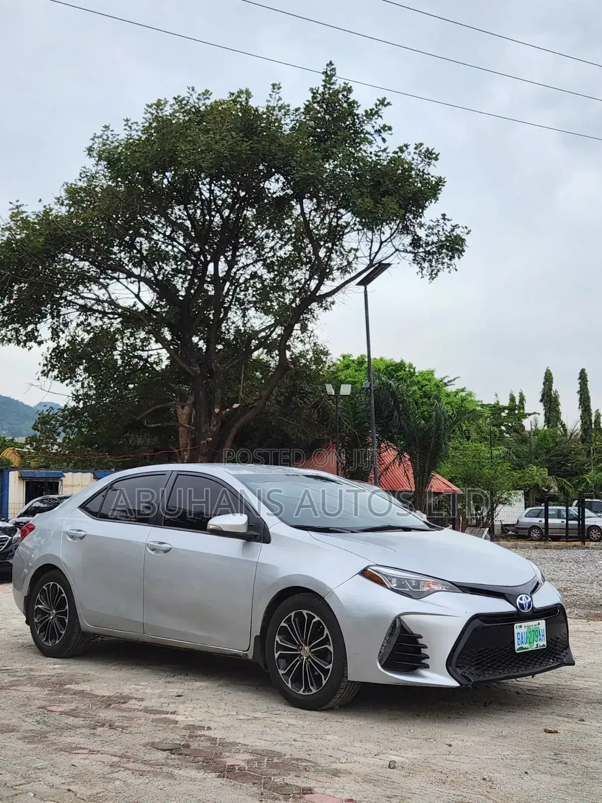 Toyota Corolla S 4dr Sedan (1.8L 4cyl CVT) 2015 Silver