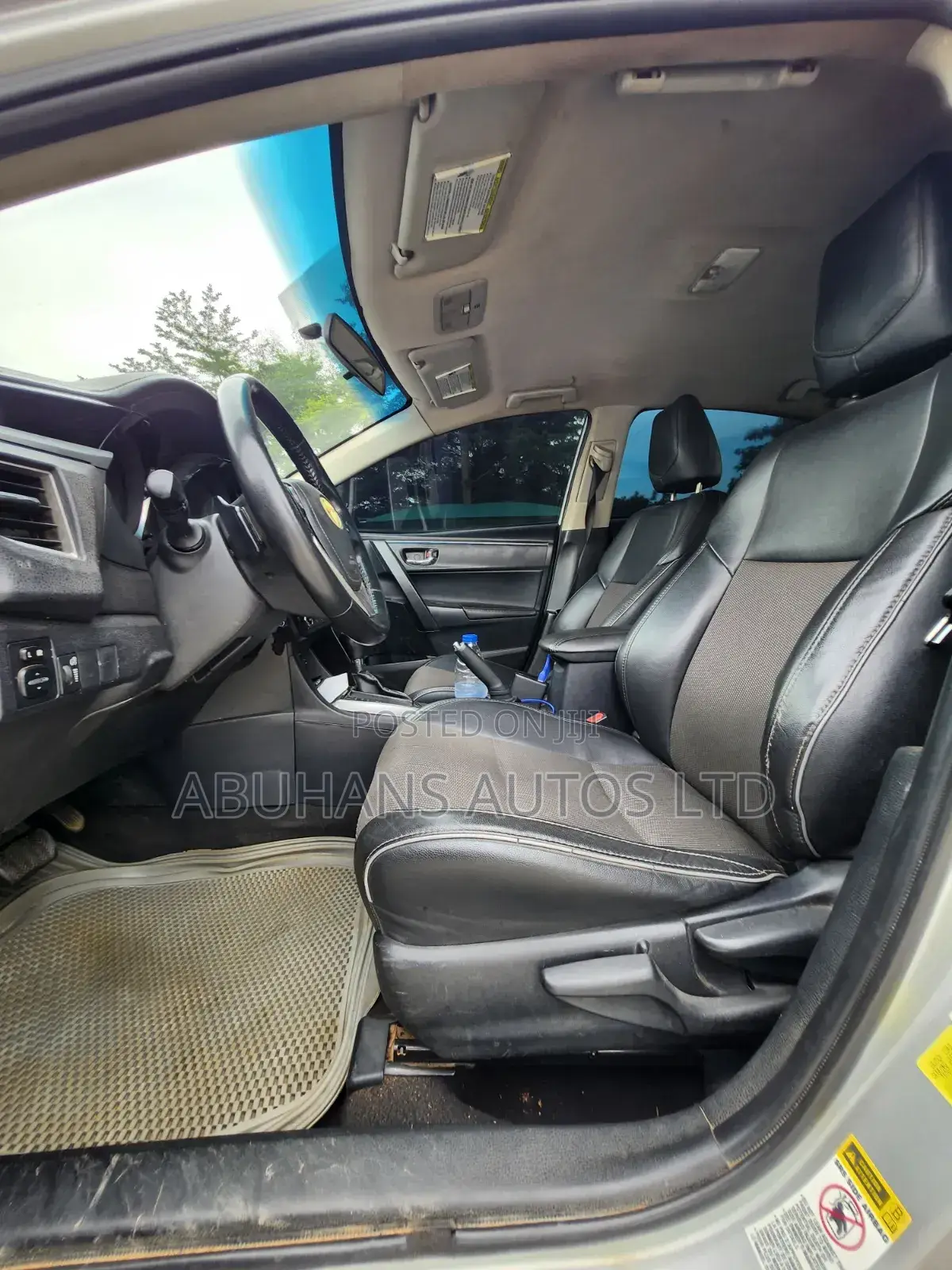 Toyota Corolla S 4dr Sedan (1.8L 4cyl CVT) 2015 Silver