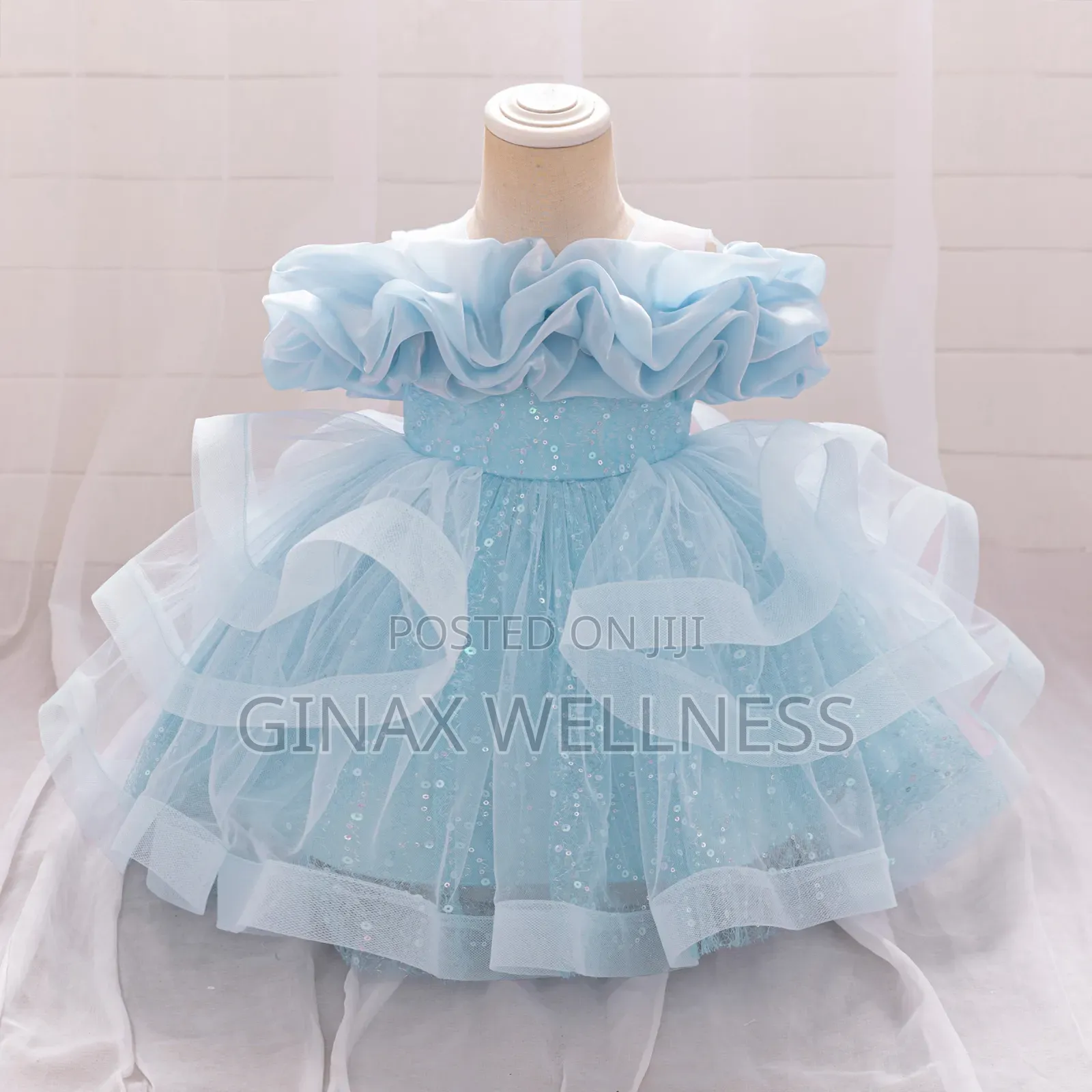Luxury Girls Princess Dress With Sequin and Ruffle Design (6-12months)