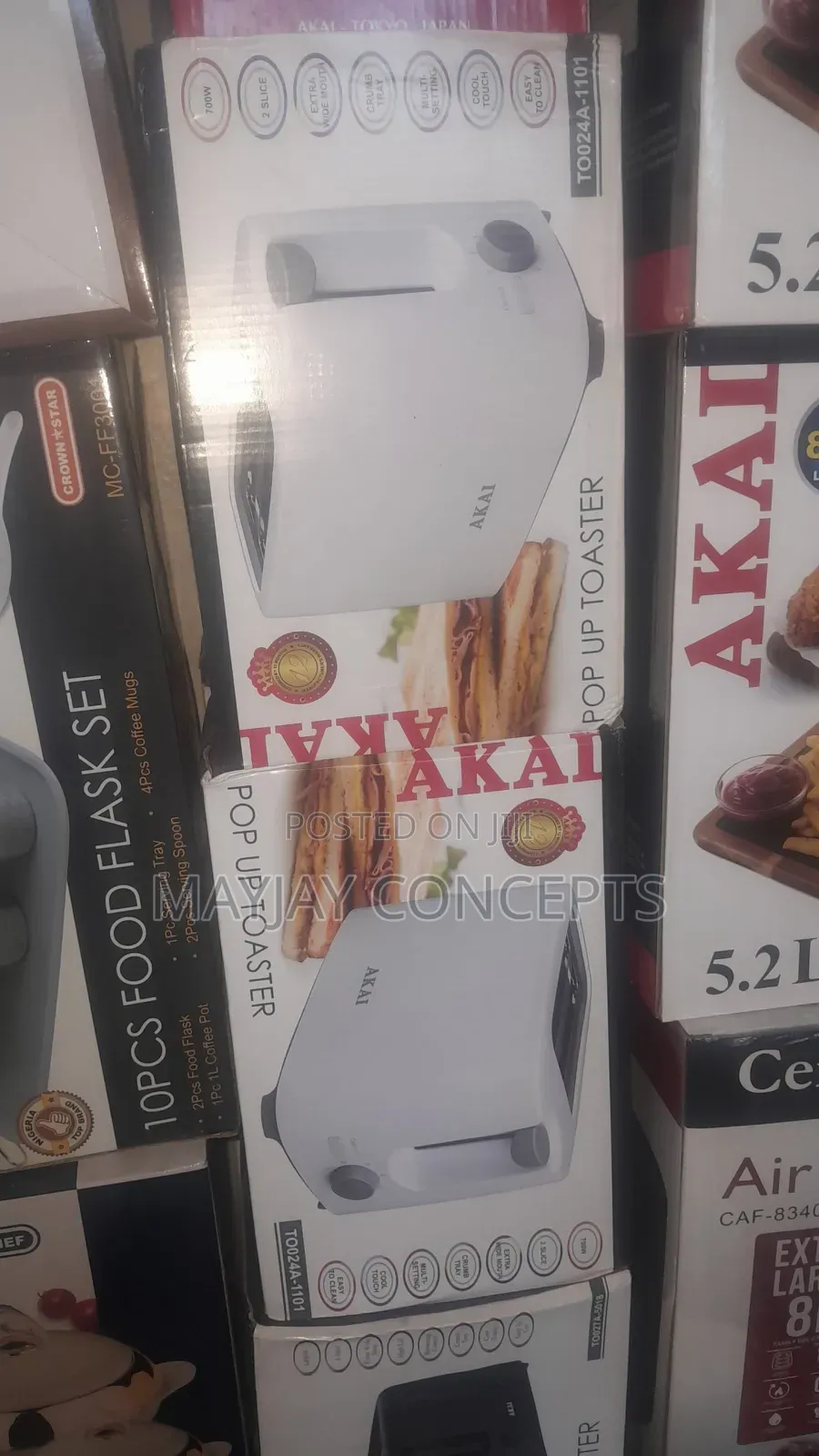 AKAI 2-Slice 700W Pop Up Toaster With 6 Settings