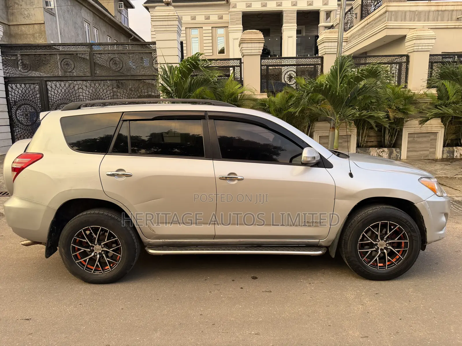 Toyota RAV4 Limited V6 2008 Silver