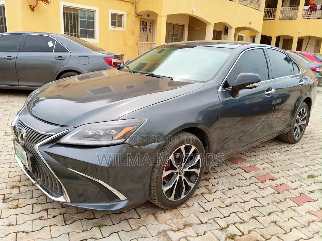 Lexus ES 350 2011 Black