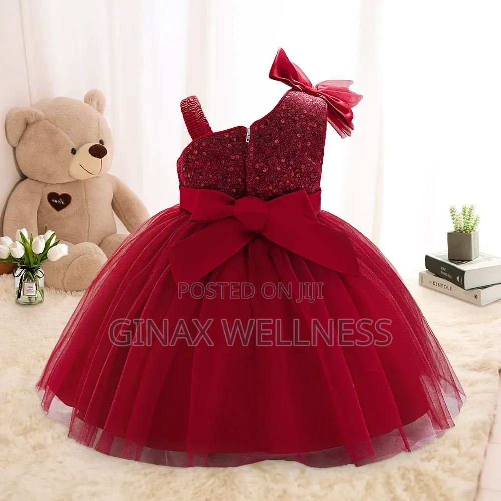 Baby Girls Party Dress With Sparkling Sequin and Bow (6-12 Months)