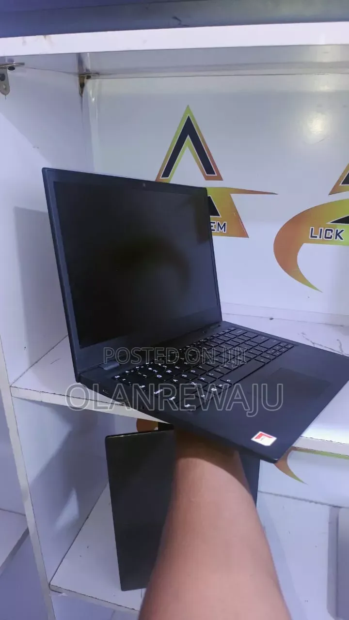 New Laptop Lenovo 4GB AMD A6 HDD 500GB