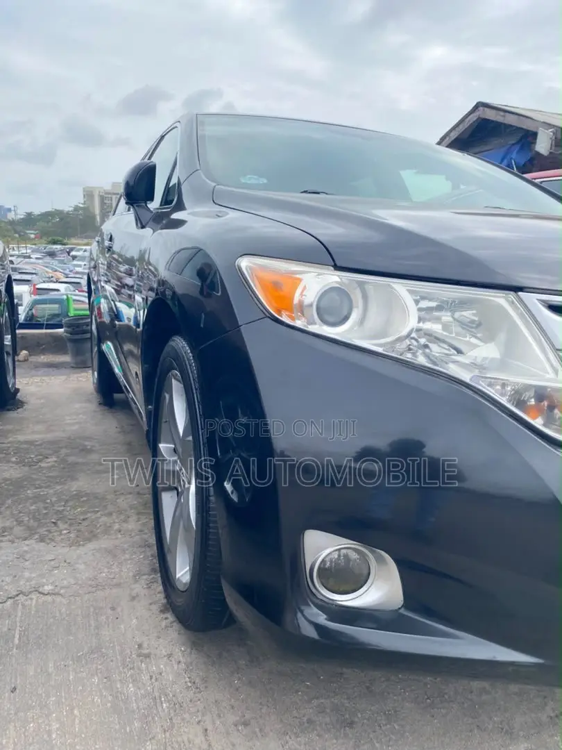 Toyota Venza AWD 2011 Black