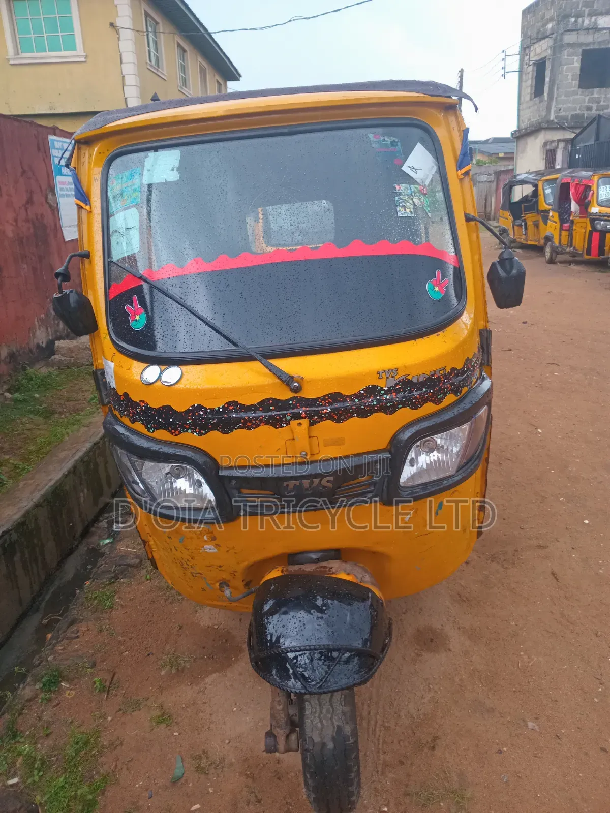 TVS King Deluxe Plus iTouch Start 2025 Yellow