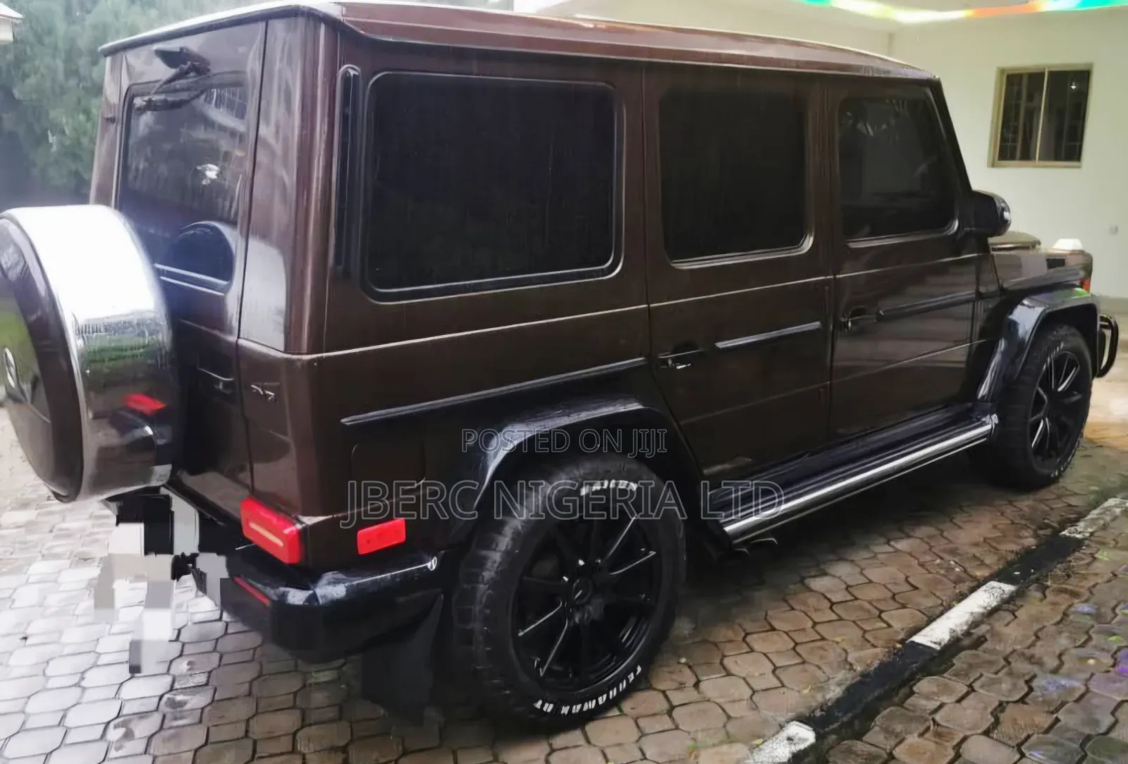 Mercedes-Benz G-Class Base G 63 AMG AWD 2013 Brown