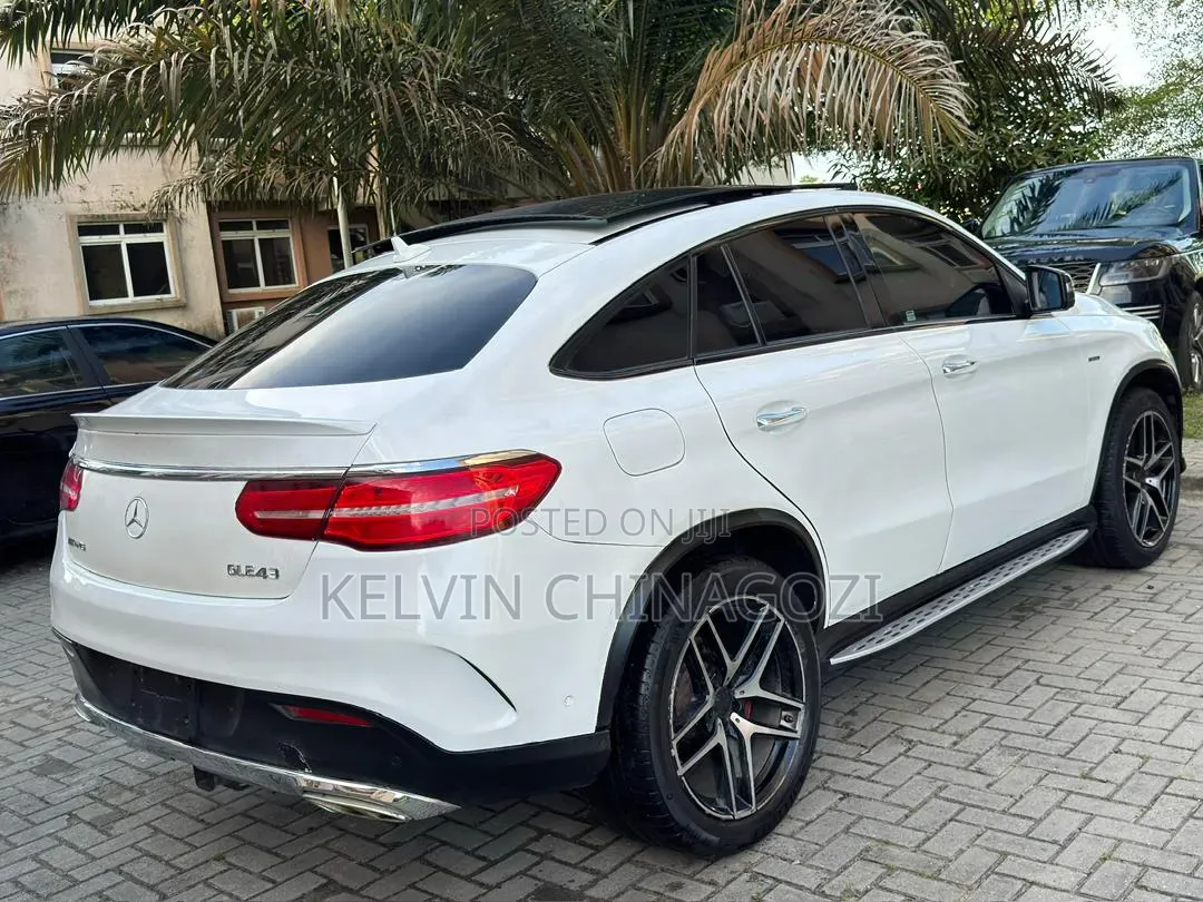 Mercedes-Benz GLE-Class 2017 White