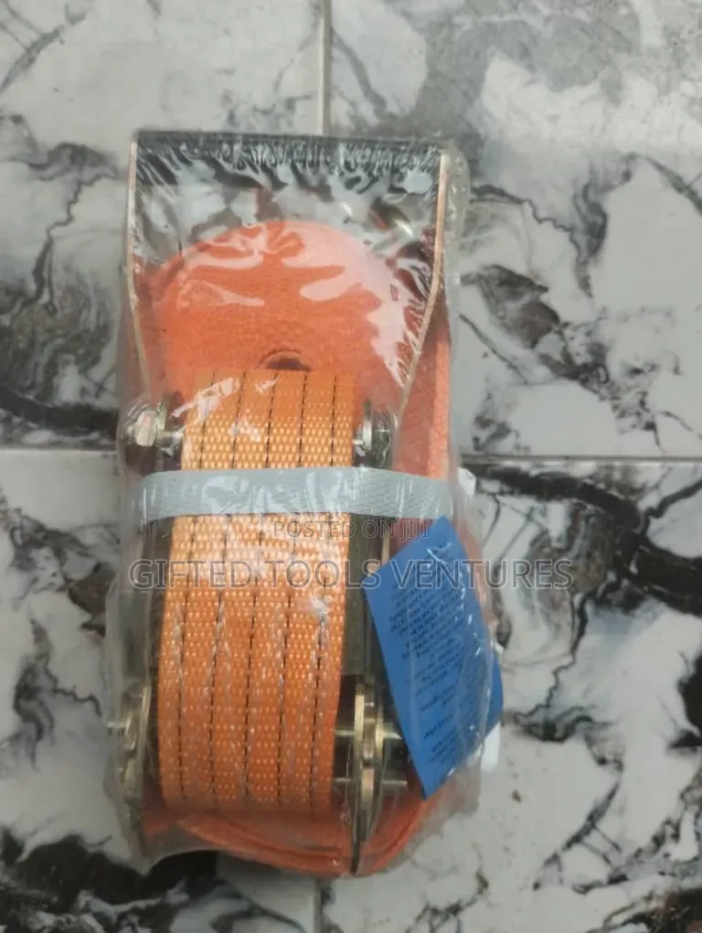 Ratchet Tie-Down Strap / Cargo Lashing Belt