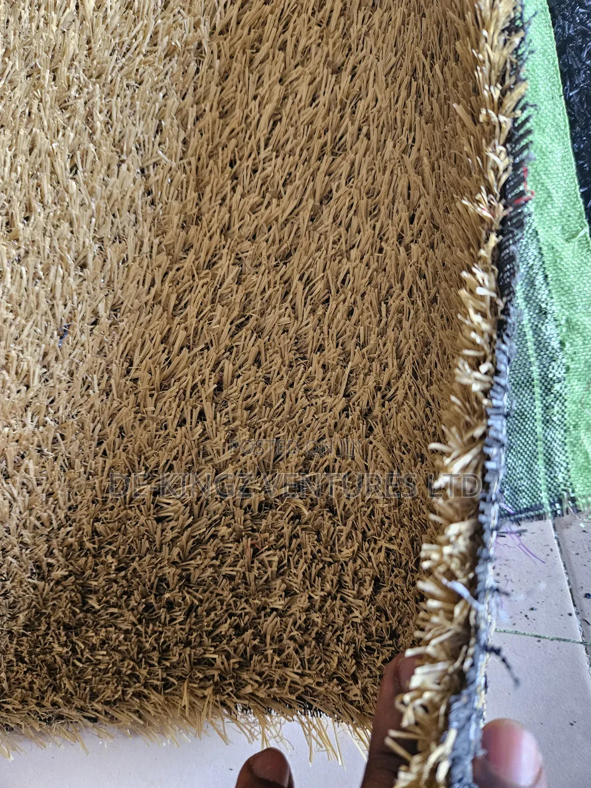 Beige Gold 30mm Artificial Grass Rug