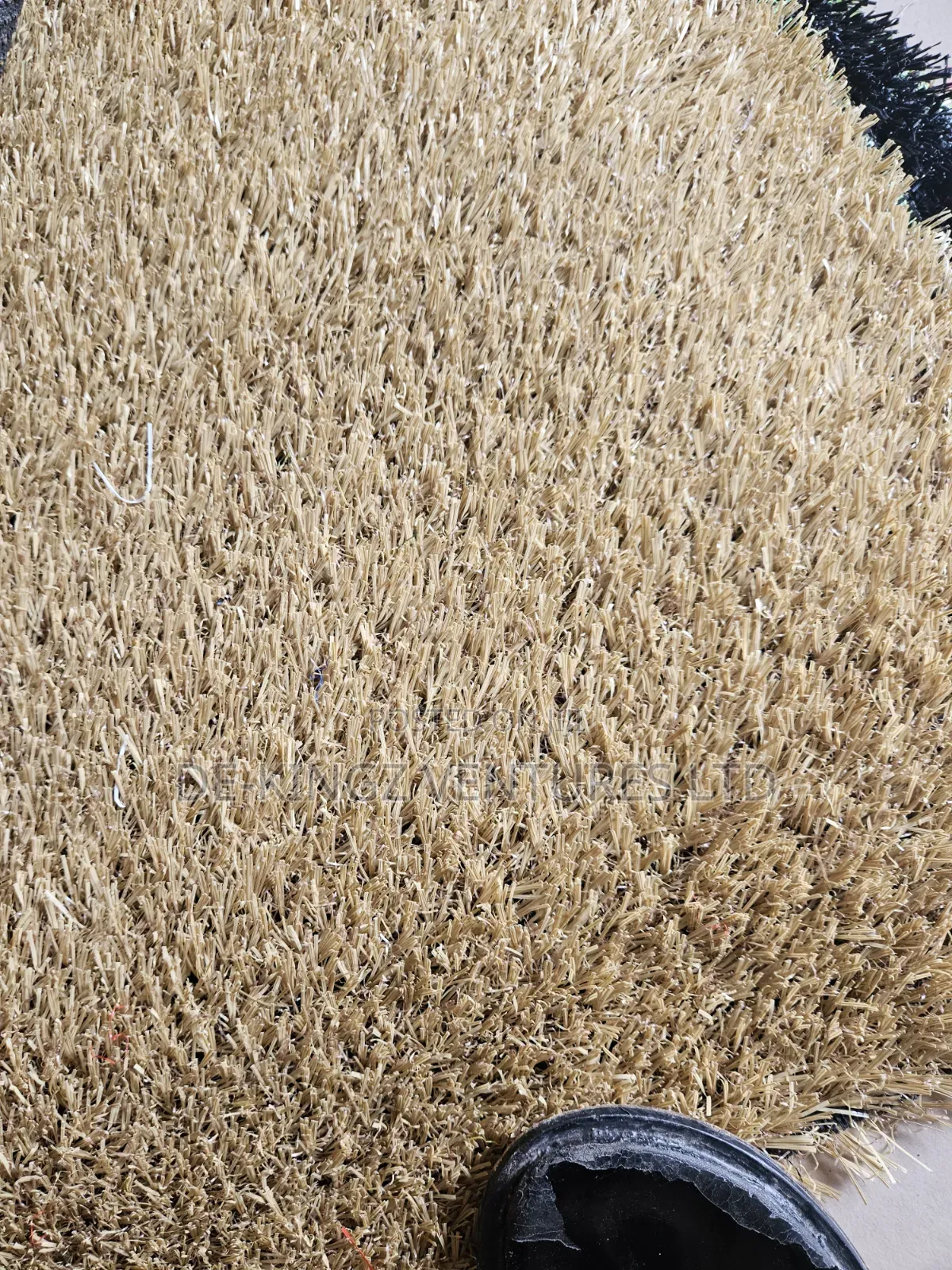 Beige Gold 30mm Artificial Grass Rug