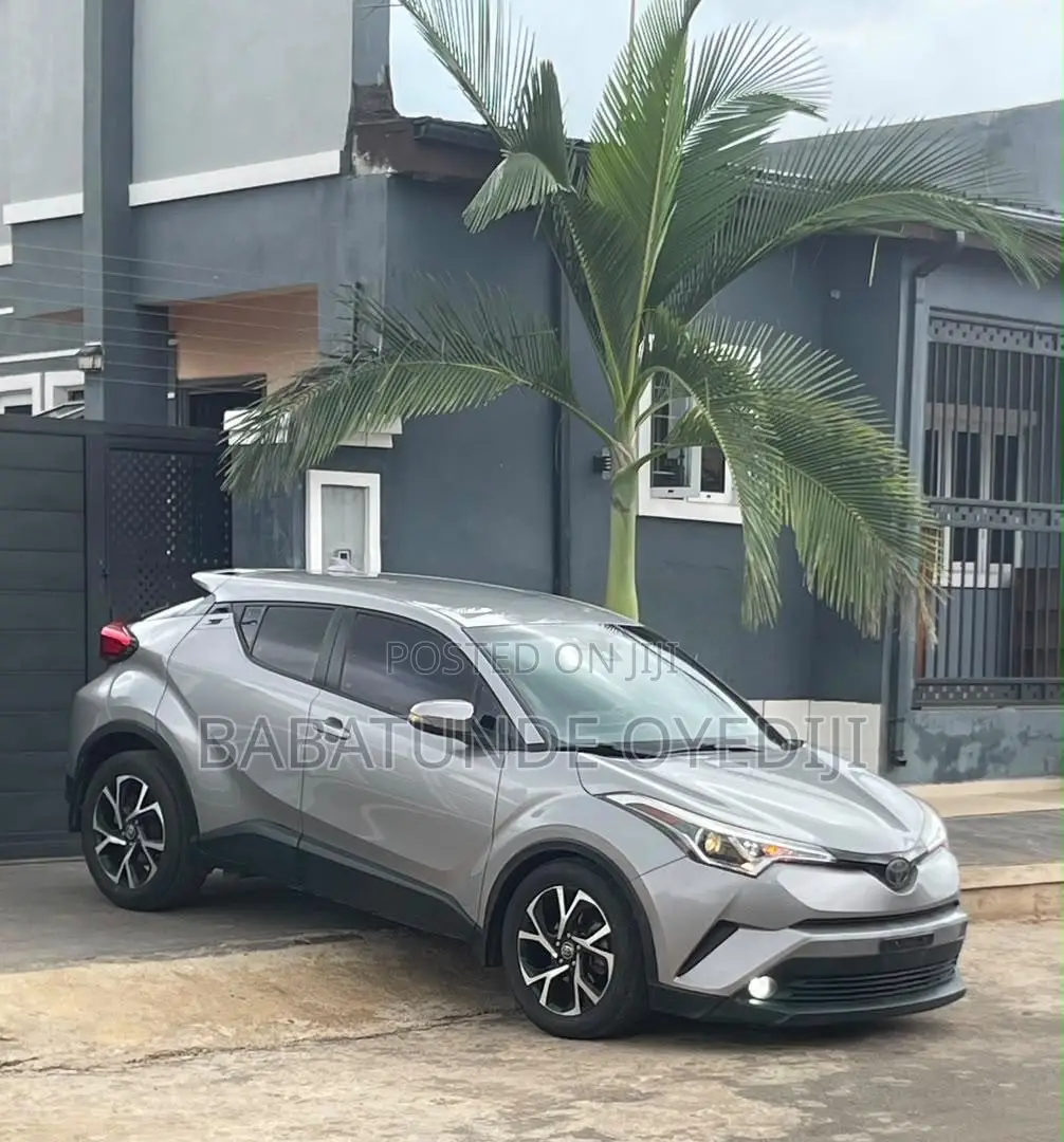 Toyota C-HR 2020 Gray