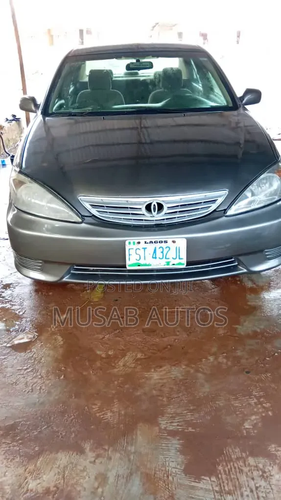 Toyota Camry 2005 Green