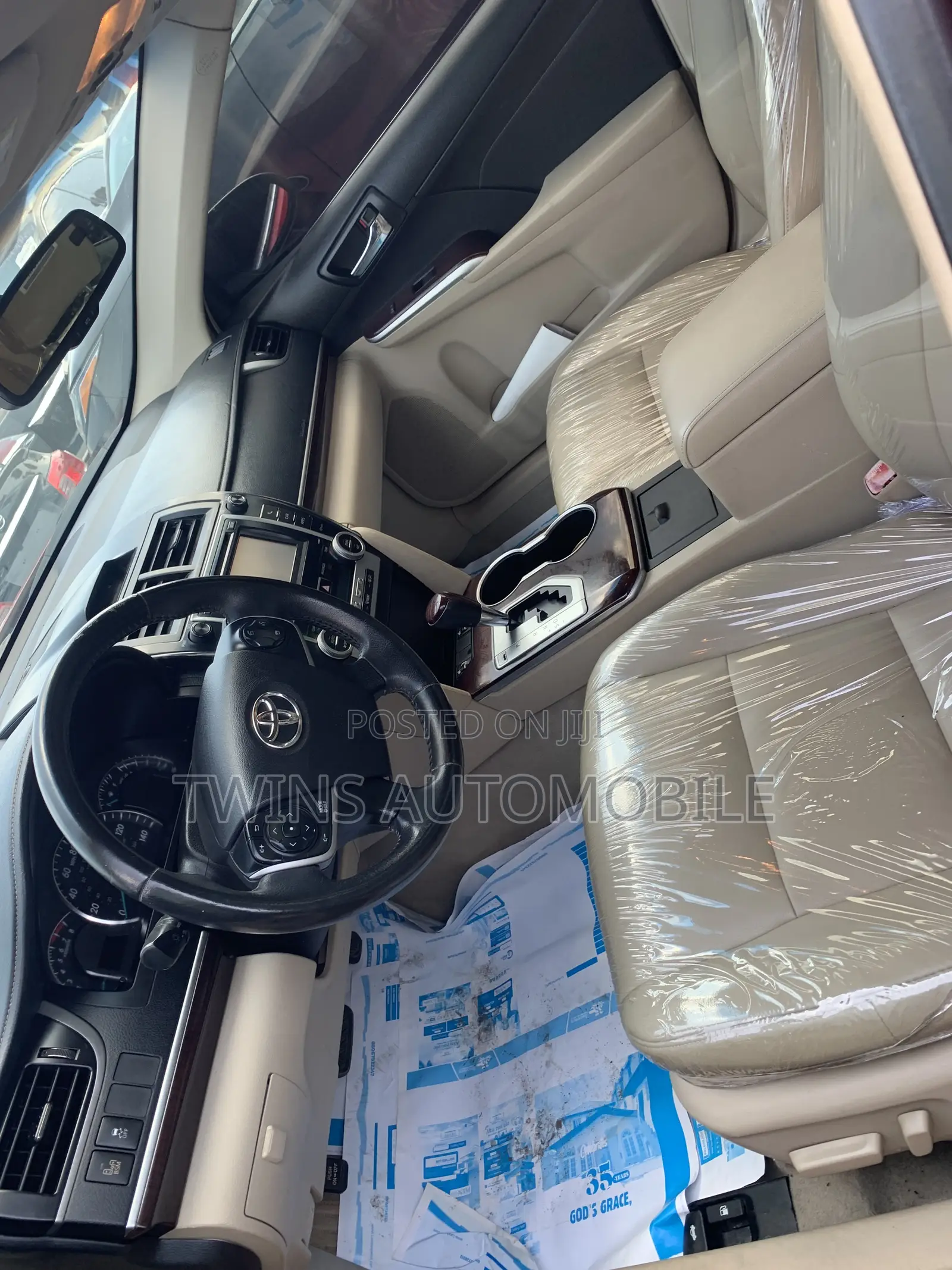 Toyota Camry XLE 4dr Sedan (2.5L 4cyl 6A) 2014 Red