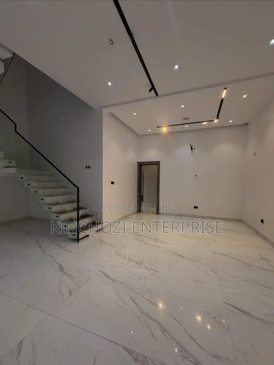 4bdrm Townhouse/Terrace in Egado Estate Guzape for Sale