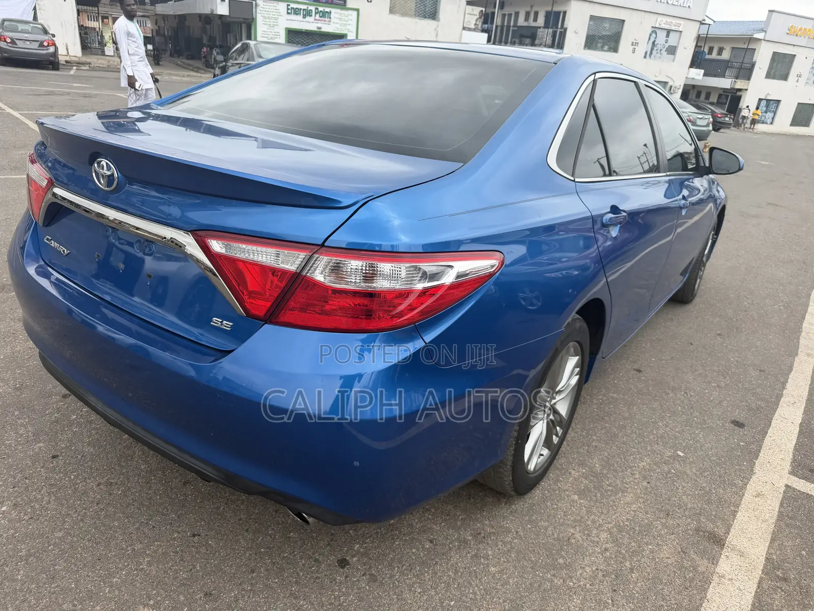 Toyota Camry SE 4dr Sedan (2.5L 4cyl 6A) 2017 Blue