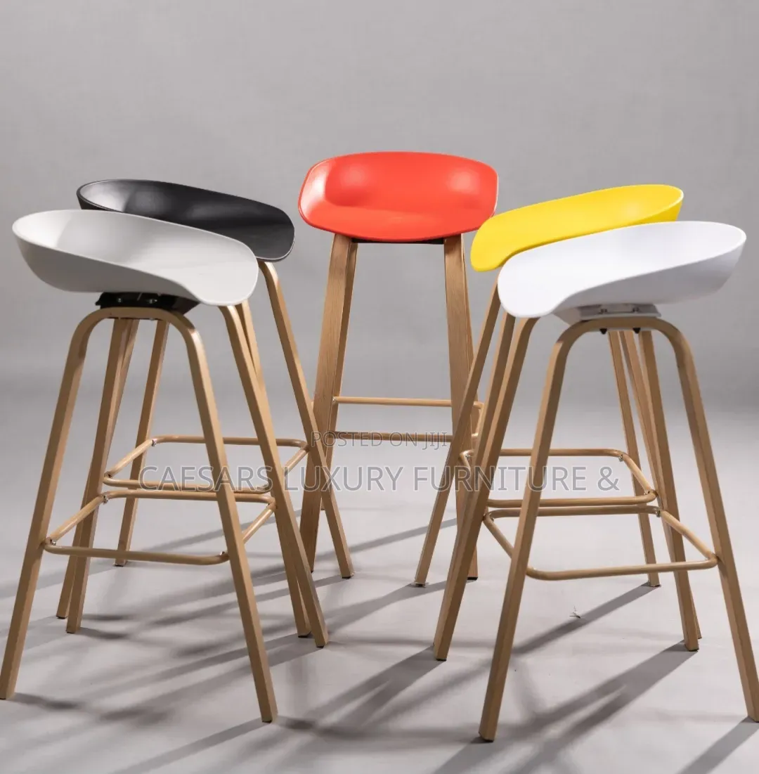 Modern Bar Stool With Curved Seat