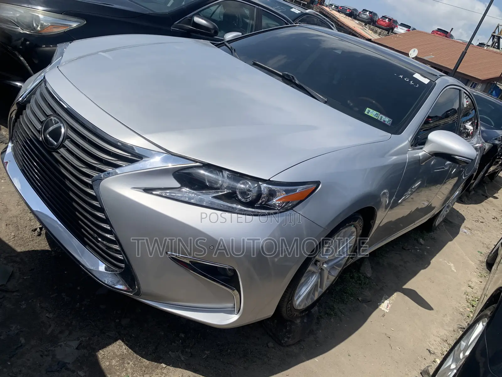 Lexus ES 350 FWD 2016 Silver