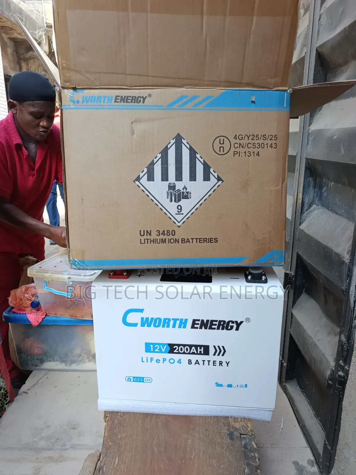 200ah 12v 2.5kwh Cworth Lithium Battery