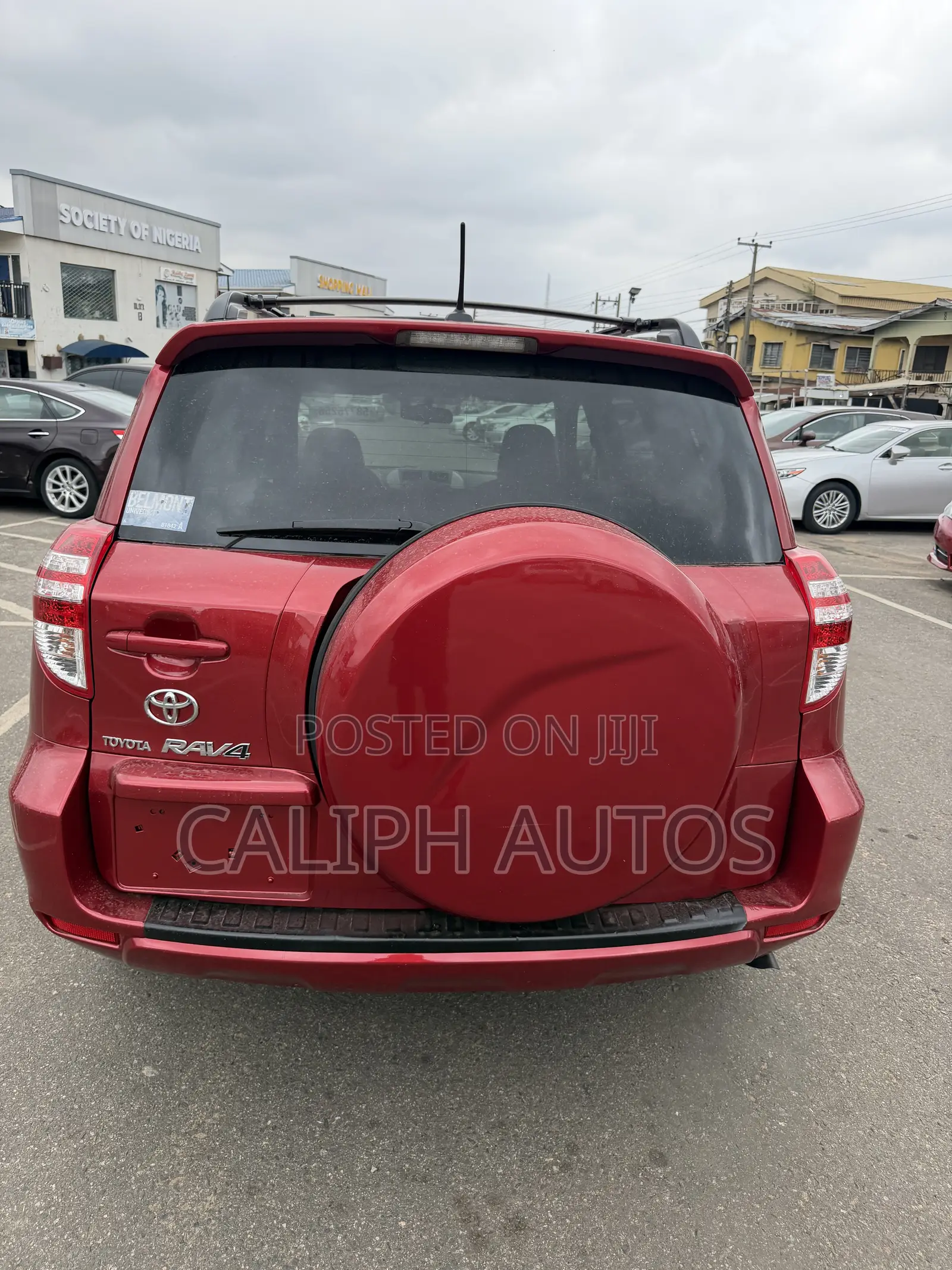 Toyota RAV4 2.5 2010 Red