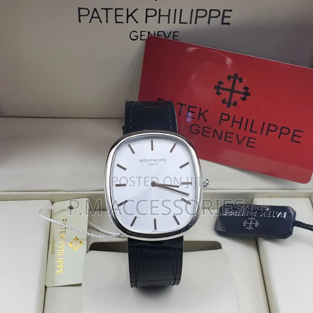 Luxury Patek Phillipe Geneve Flat Leather Watch