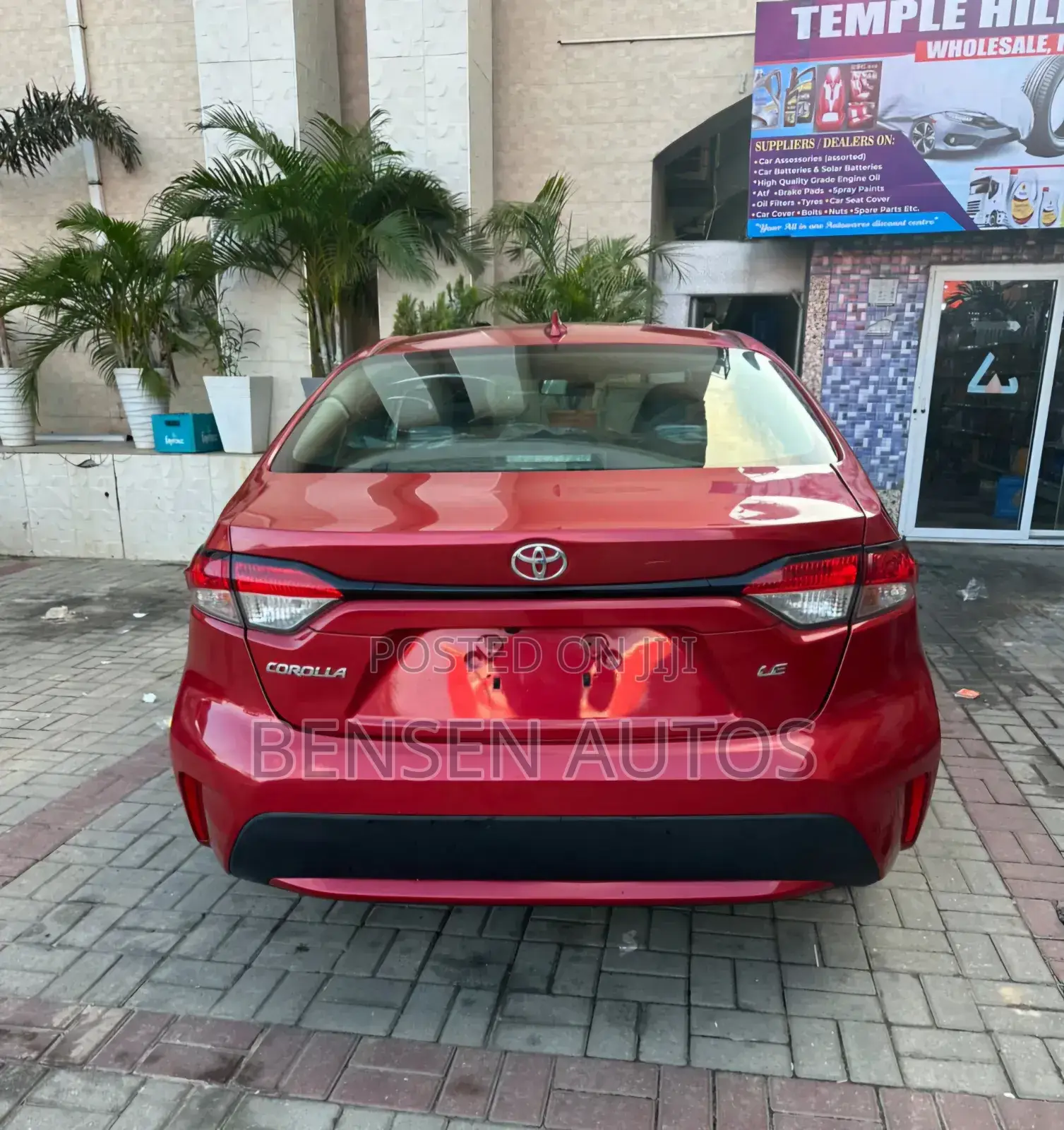 Toyota Corolla 2022 Red