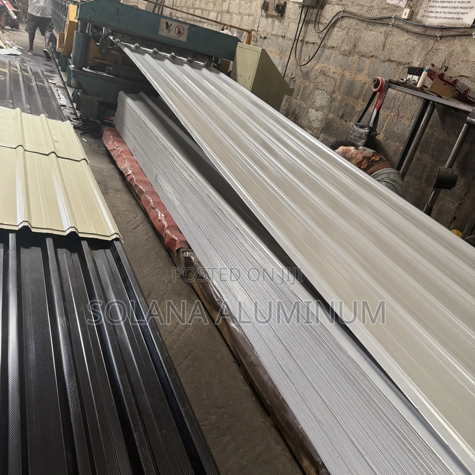 0.45mm Light Grey Aluminium Roofing Sheet